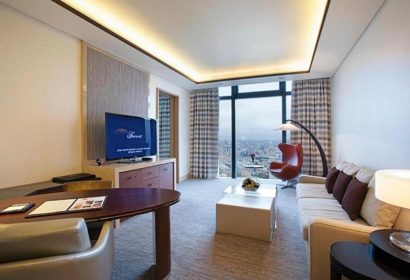 سوییت با چشم‌انداز دریا, Fairmont Baku  Flame Towers