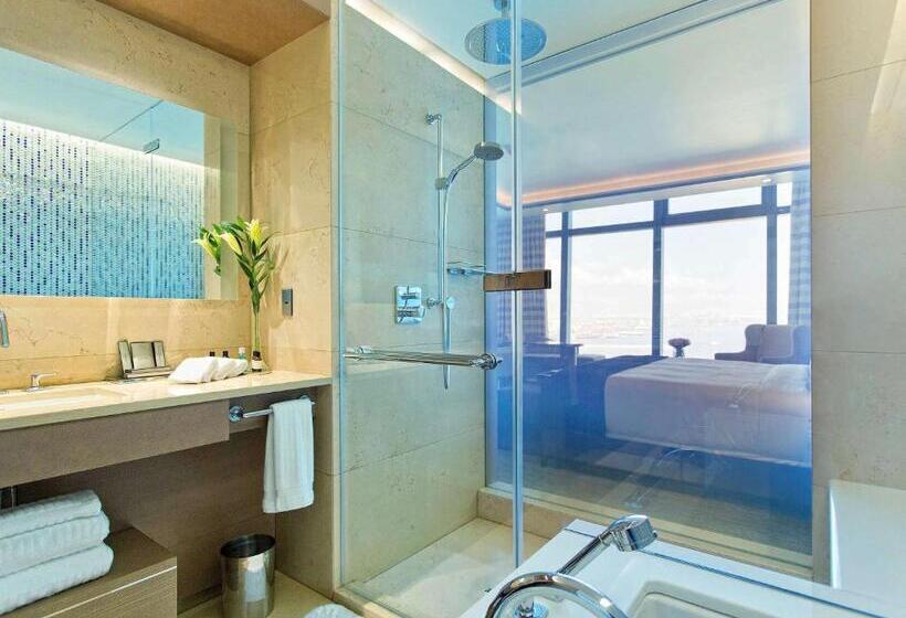 اتاق استاندارد با تخت بزرگ, Fairmont Baku  Flame Towers