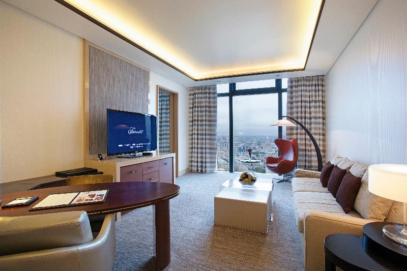 سوییت با چشم‌انداز دریا, Fairmont Baku  Flame Towers