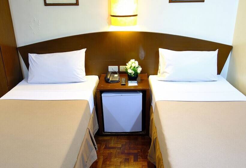 디럭스 룸, Fersal Hotel   Manila