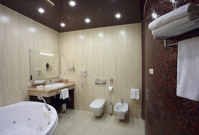 سوییت, Imperial Club Delux