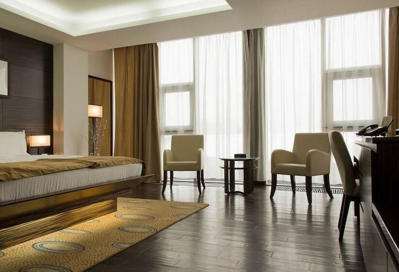 غرفة ديلوكس, International Hotel Sayen