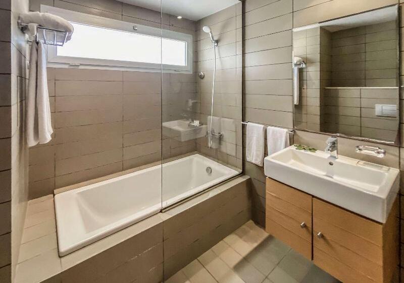 آپارتمان 1 خوابه با بالکن و چشم‌انداز دریا, Mercure Quemado Al Hoceima Resort