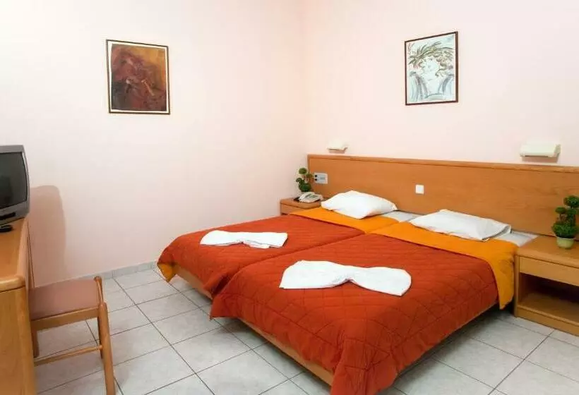 استودیوی استاندارد, Poseidonia Apartments