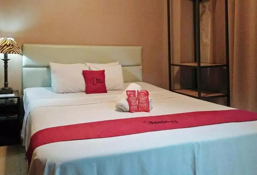 スタンダードルーム, Reddoorz Plus New Era Budget Hotel Mabolo Former Reddoorz Near Landers Superstore Cebu City