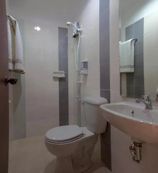 ファミリールーム, Reddoorz Plus New Era Budget Hotel Mabolo Former Reddoorz Near Landers Superstore Cebu City