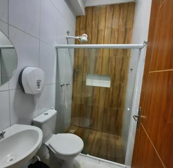 Economy Triple Room, Pousada Canto Dos Corais