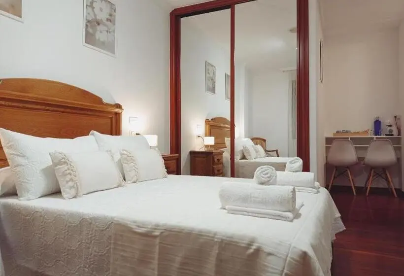 اتاق استاندارد, Martínez Rooms Pilgrims