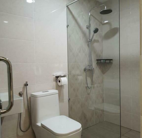 Superior-Zimmer, T Square