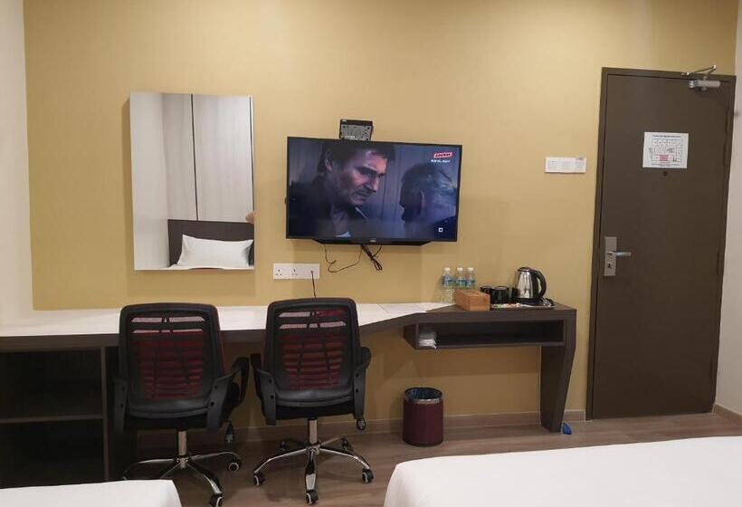 3-Bett-Standardzimmer, T Square