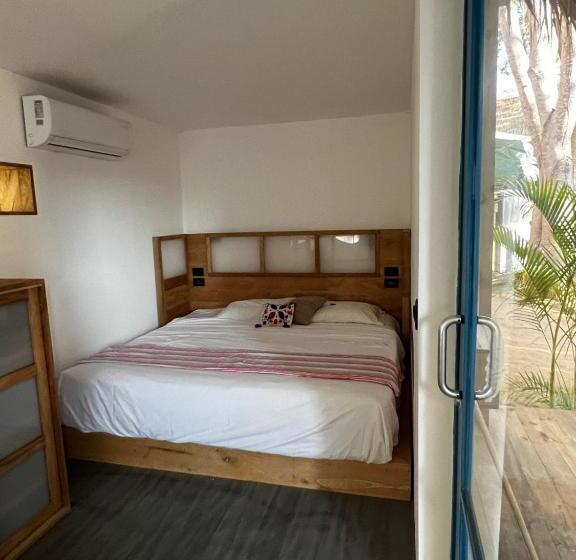 带大床的标准间, H20 Container Cabins