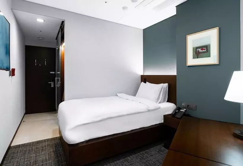 اتاق استاندارد یک نفره, The Prima Hotel Jongno