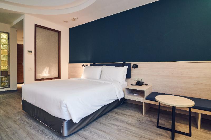 سوییت لوکس, Check Inn Select Taipei Nangang