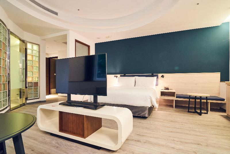 سوییت لوکس, Check Inn Select Taipei Nangang