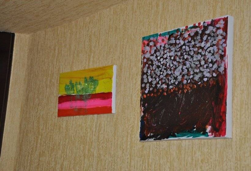 اتاق استاندارد یک نفره, Dragon Hostel Hong Kong