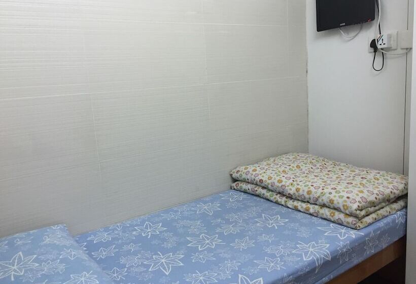 اتاق استاندارد یک نفره, Dragon Hostel Hong Kong