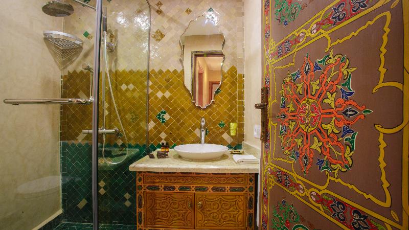 اتاق استاندارد یک نفره, Dragon Hostel Hong Kong