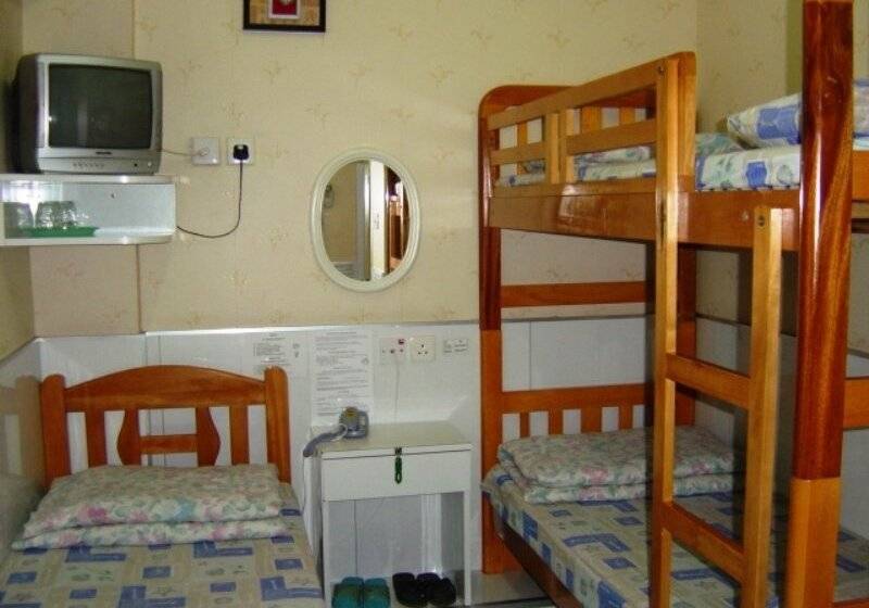 اتاق استاندارد سه نفره, Dragon Hostel Hong Kong