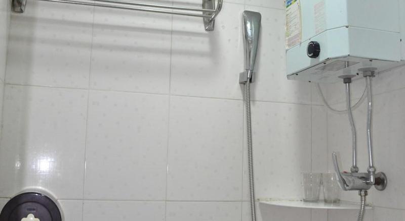 اتاق استاندارد سه نفره, Dragon Hostel Hong Kong