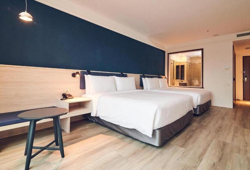 اتاق لوکس چهار تخته, Check Inn Select Taipei Nangang