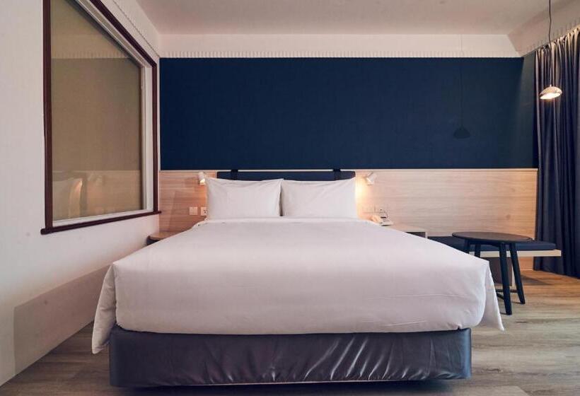 اتاق لوکس, Check Inn Select Taipei Nangang