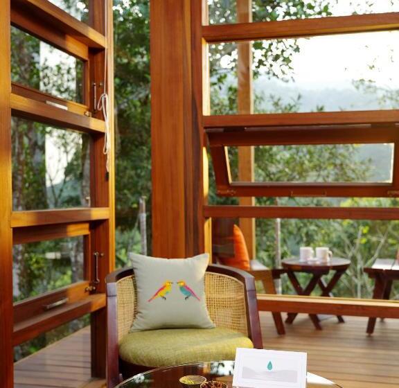 キャビン, Niraamaya Retreats Cardamom Club