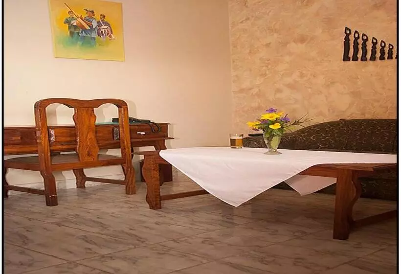 اتاق استاندارد با چشم‌انداز استخر, Seaview Gardens
