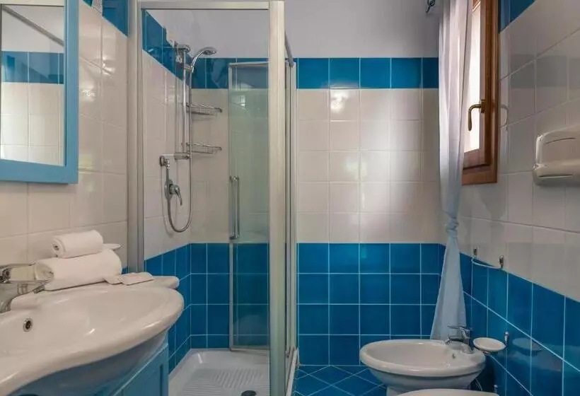 استودیوی استاندارد, Residence Bouganvillage