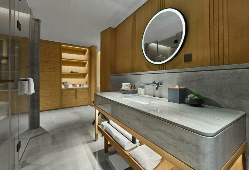 标准间, Garrya Huzhou Lucun