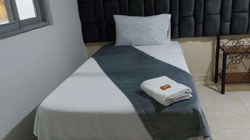 スタンダードシングルルーム, Empresarial