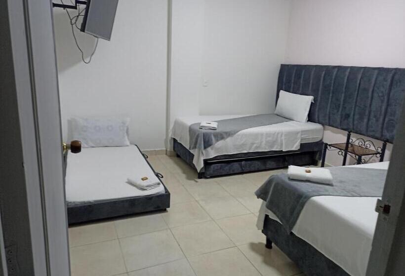 Семейный Номер, Empresarial