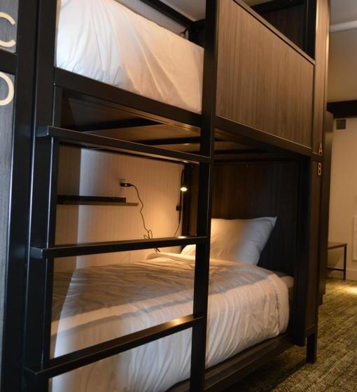 이코노이 4인룸, The Pad