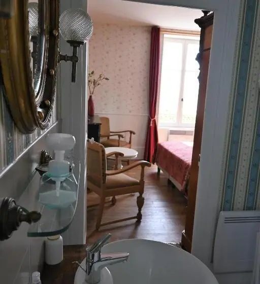 キングサイズベッドのデラックスルーム, Villa Champallement