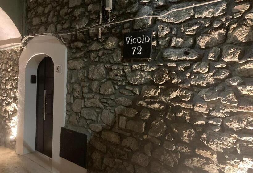 マウンテンビュースタンダードルーム, Vicolo72