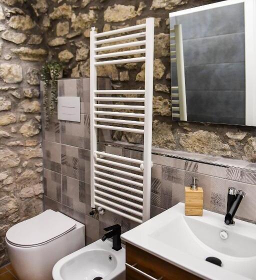 ハイドロマッサージバス付きスイート, Vicolo72