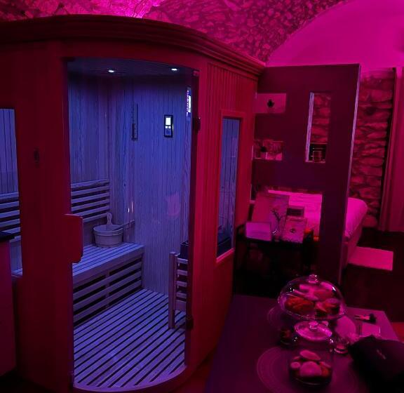 ハイドロマッサージバス付きスイート, Vicolo72