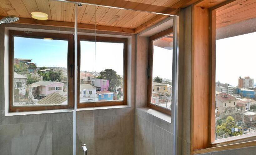 اتاق لوکس, Faro Azul Valparaíso Cerro Alegre