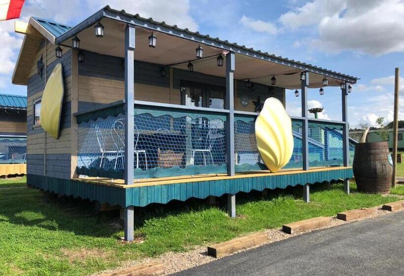 إستوديو قياسى مزودة بتراس, Gulliver S Valley, M1, Jct 31