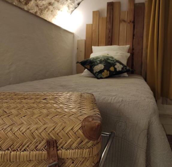 Номер Стандарт Трехместный, Chambres Du Clocher