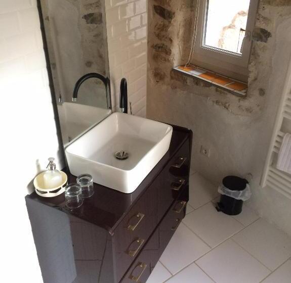 Дом 3 Спальни, Chambres Du Clocher