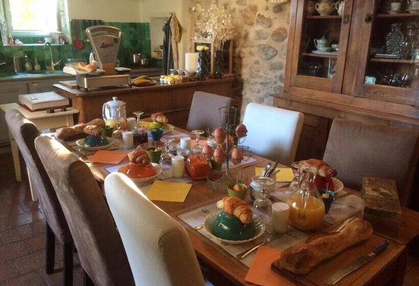 Дом 3 Спальни, Chambres Du Clocher