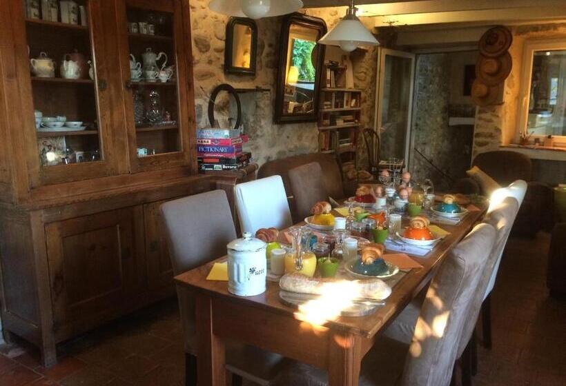 Дом 3 Спальни, Chambres Du Clocher