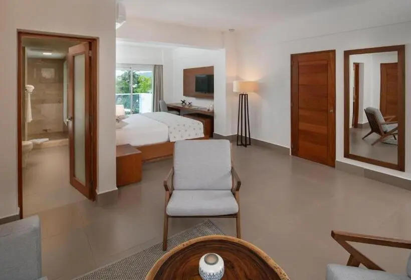 استودیوی استاندارد, Presidential Suites Cabarete Room Only