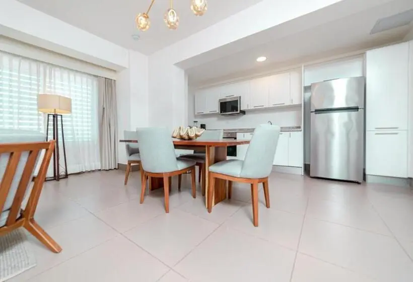 آپارتمان 1 خوابه با چشمانداز باغ, Presidential Suites Cabarete Room Only