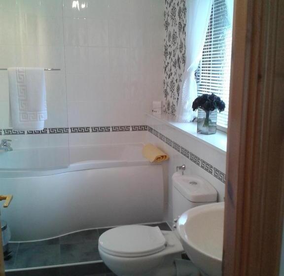 Номер Стандарт, Mo Dhachaidh B&b