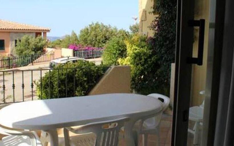 דירת חדר עם טרסה, Residence Floreal