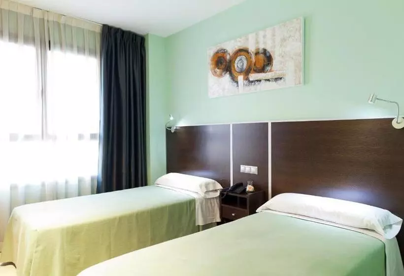 اتاق استاندارد, Hostal Avenida Barajas