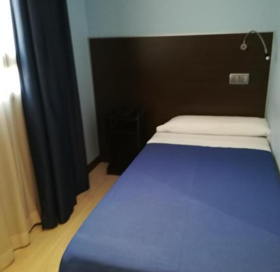 اتاق استاندارد یک نفره, Hostal Avenida Barajas