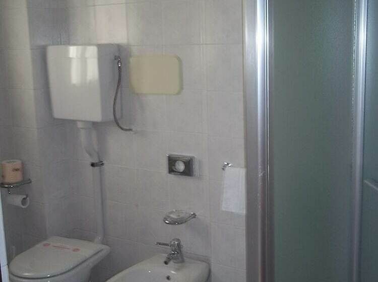 اتاق استاندارد, Cristoforo Colombo