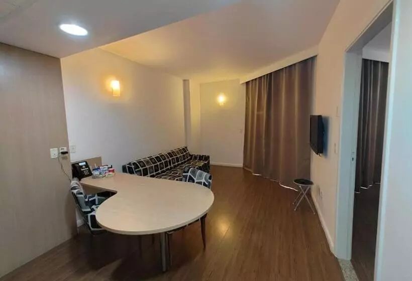 オーシャンビュースーペリアースイート, Summit Suítes Hotel Santos